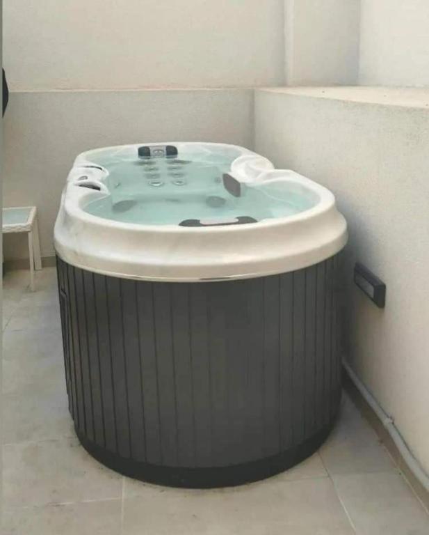 Jacuzzi Maisonette In Sfakia Center 'New 2023' Apartment Khora Sfakion Exterior photo